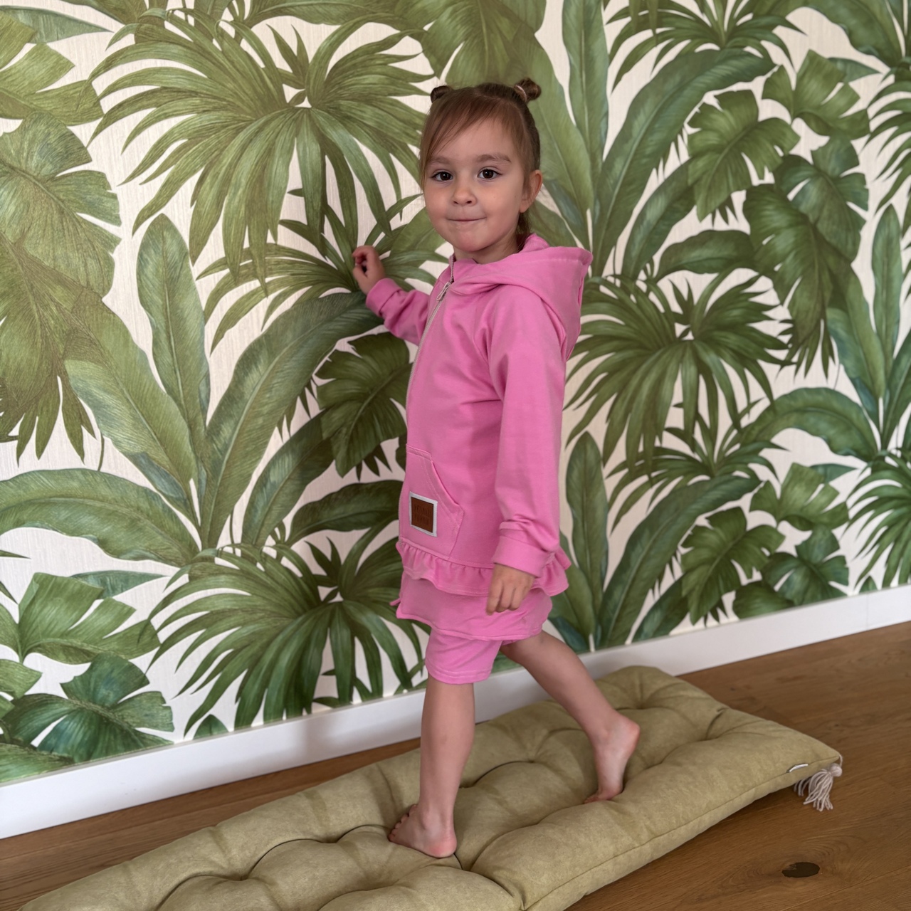 Bluza rozpinana z falbanką - Barbie